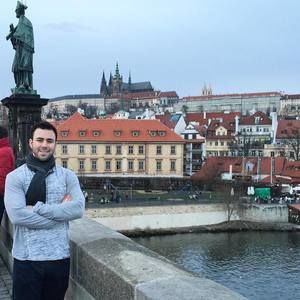 Meet your Posher, Zachary